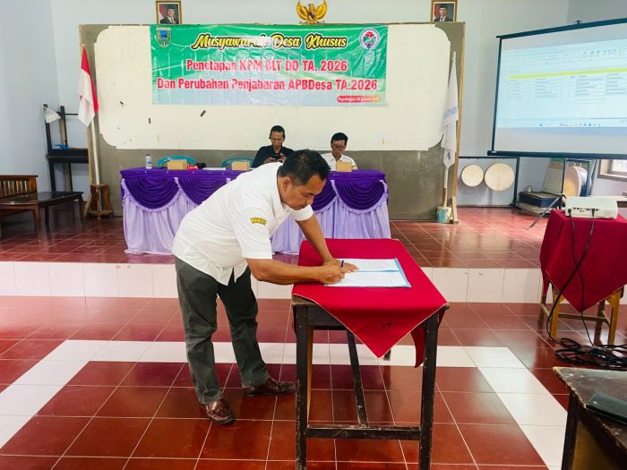 MUSDES PENETAPAN KELUARGA PENERIMA MANFAAT BLT DD DAN PROGRAM BANTUAN PANGAN TAHUN ANGGARAN 2026 01